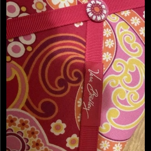 Vera Bradley Ribbon Board in the Carnaby pattern. - Picture 2 of 3